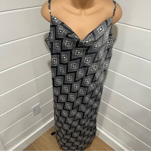 NWT Banana Republic Charcoal and White Patterned Maxi Dress. Size: Large Women’s